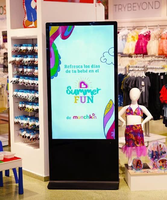 Digital totem in a store